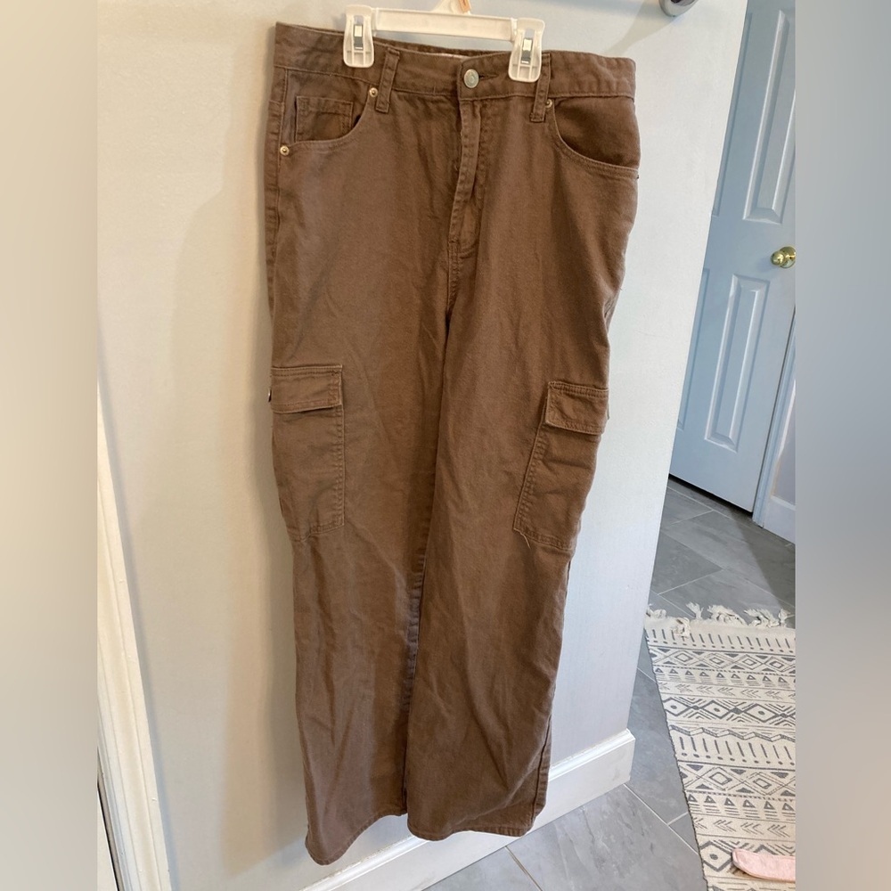 SONG Brown 90’s Boyfriend Cargo Jeans Size 9/29